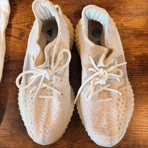 adidas Yeezy Boost 350 V2